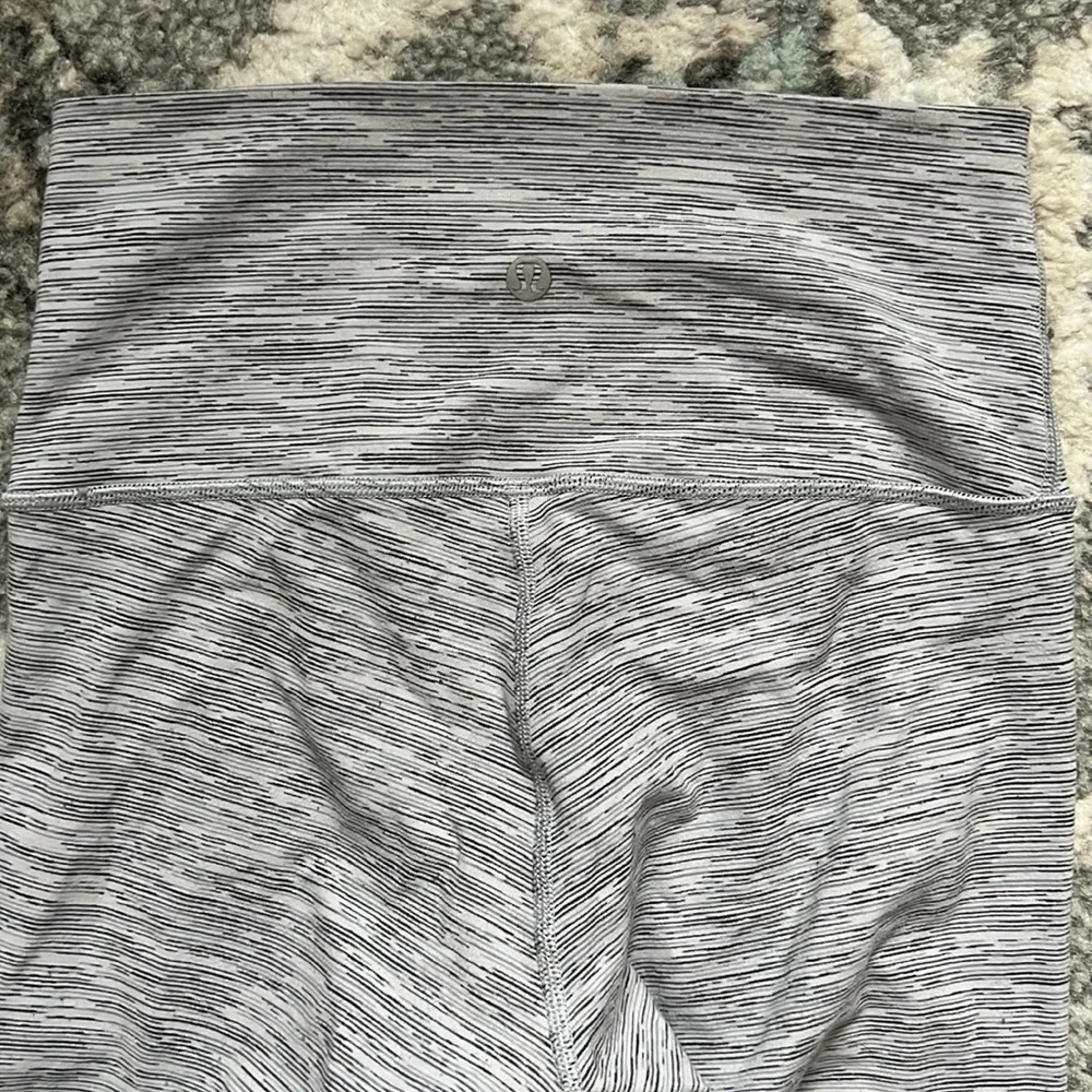 Lululemon Wunder Under Leggings